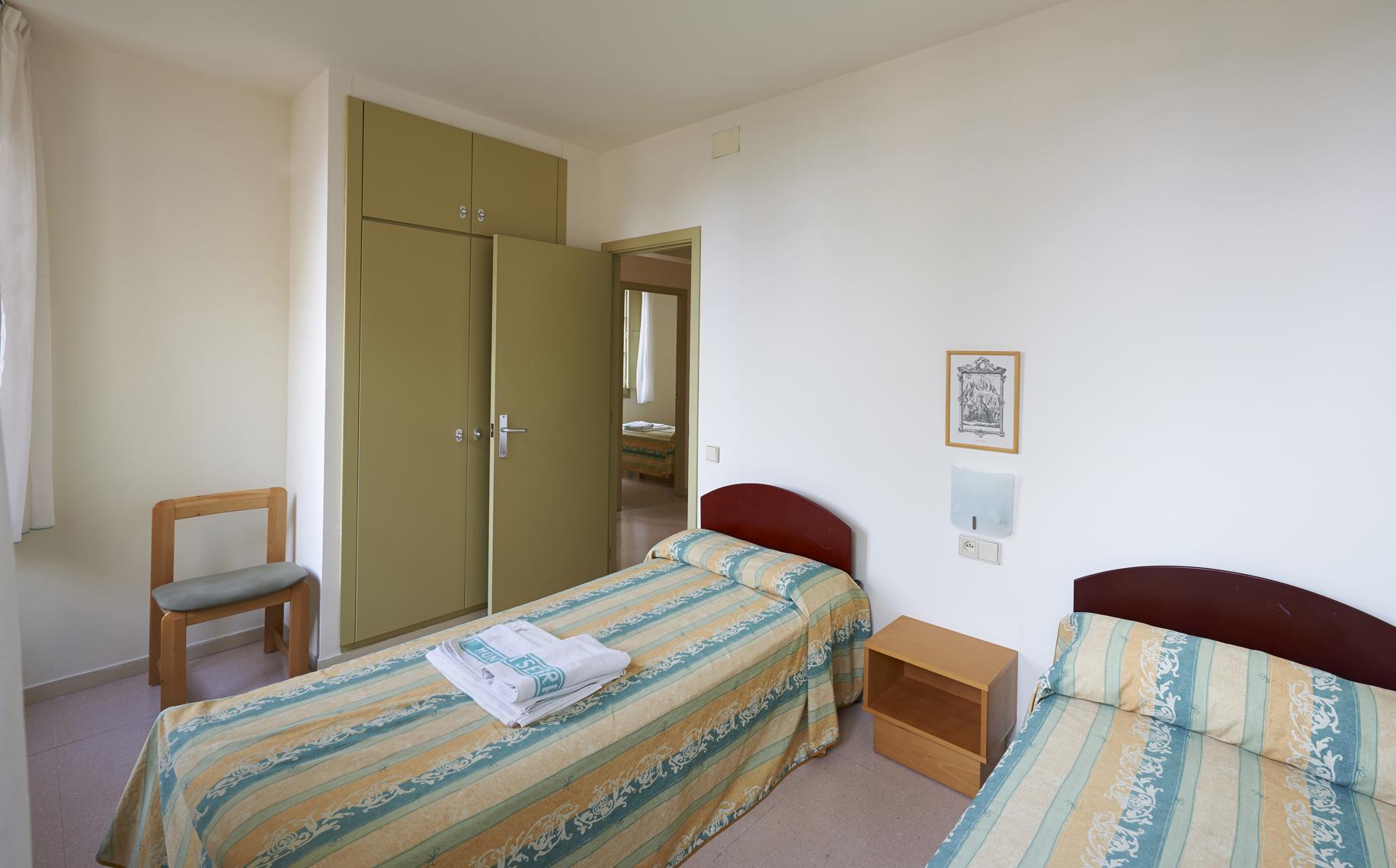 Apartamentos Montserrat Abat Marcet Exteriör bild